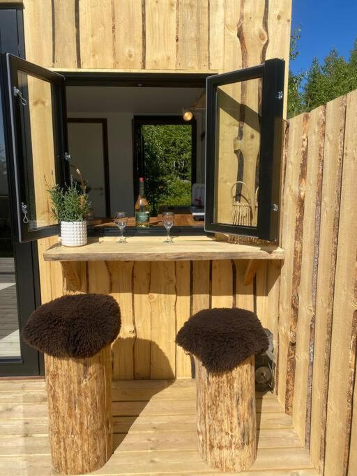 Forest Cabin With Stunning Mountain View & Sauna 토르스뷔 외부 사진