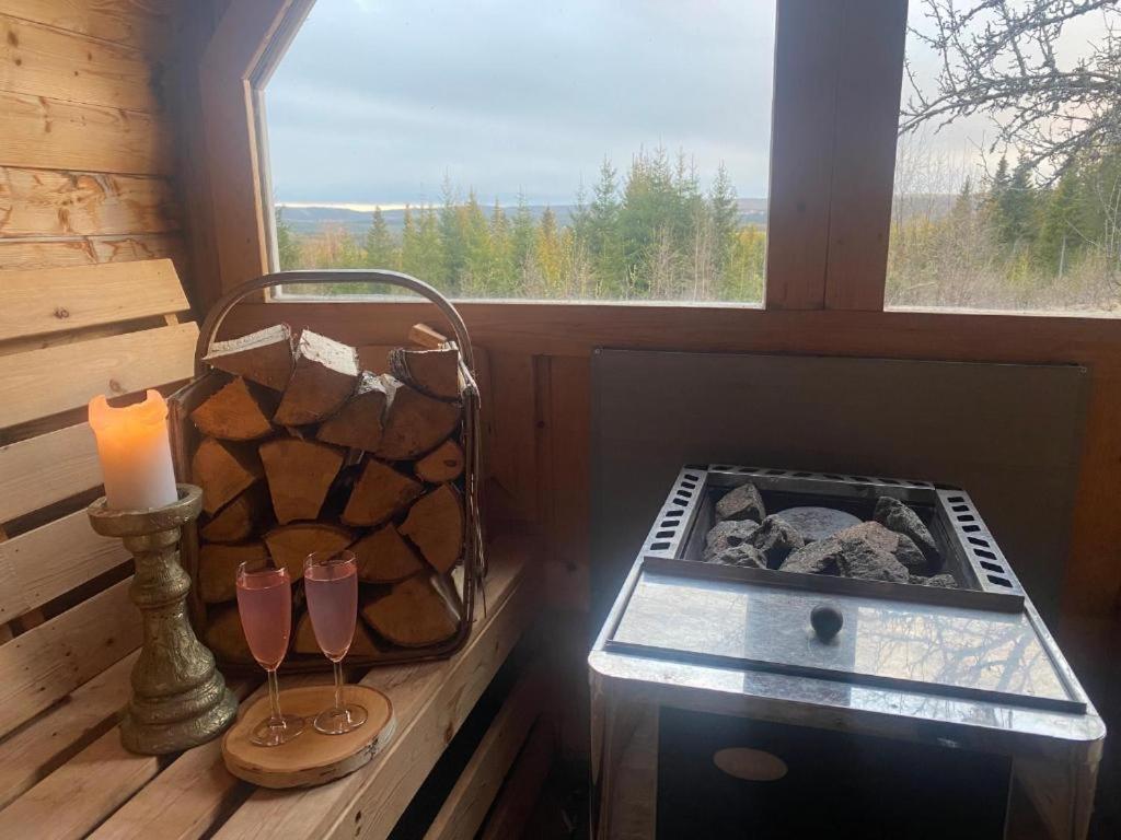 Forest Cabin With Stunning Mountain View & Sauna 토르스뷔 외부 사진