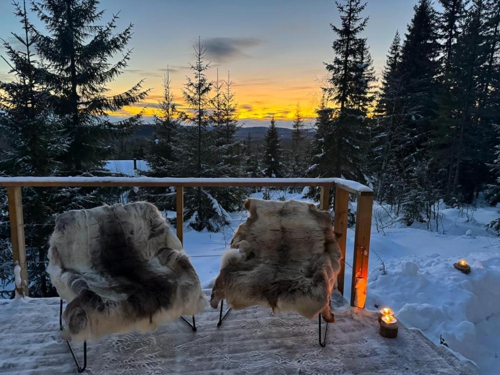 Forest Cabin With Stunning Mountain View & Sauna 토르스뷔 외부 사진